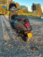 Vespa Sprint 2023 – Akrapovic | Zelioni | Custom | 80cc |, Overige modellen, Verzenden, Zo goed als nieuw, 80 cc