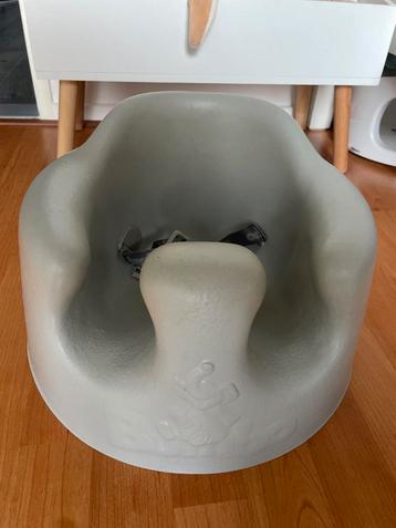 Bumbo Stoel Grijs - Kinderstoel beschikbaar voor biedingen