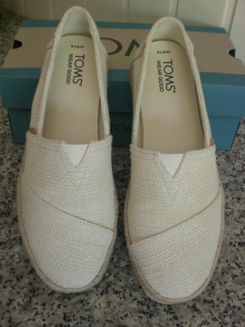 TOMS espradille dichte instap maat 38 NIEUW beschikbaar voor biedingen