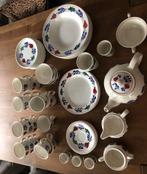 Boerenbond servies…zeer goede staat, Huis en Inrichting, Keuken | Servies, Ophalen, Zo goed als nieuw, Boerenbont, Porselein