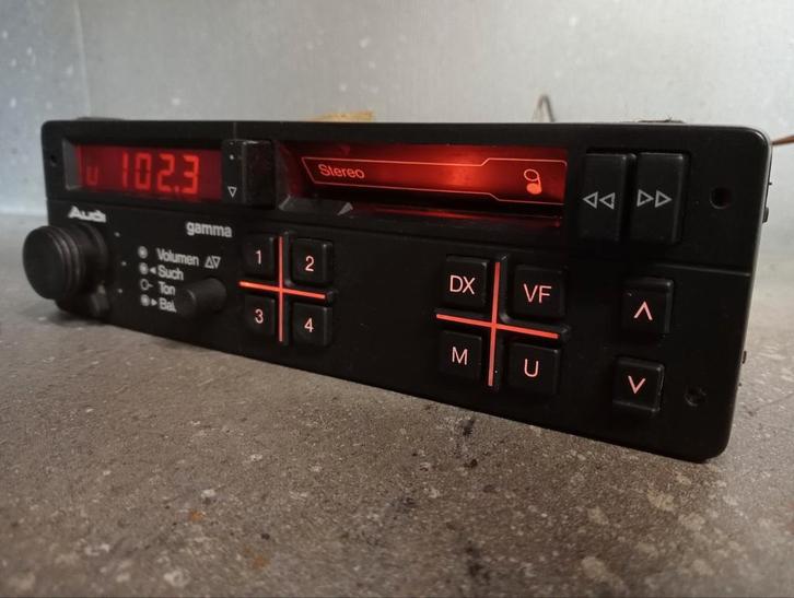 Radio Cassette Audi Gamma Youngtimer Oldtimer, Auto diversen, Autoradio's, Zo goed als nieuw, Ophalen of Verzenden