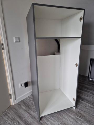 Open kast antraciet/wit beschikbaar voor biedingen