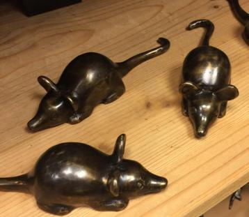 MUIS / bronzen beeld beschikbaar voor biedingen