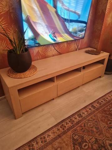 Tv meubel GRATIS af te halen! 
