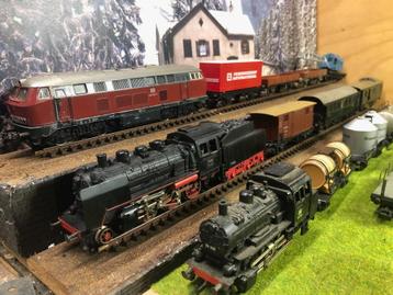 Märklin 3 loc's met 14 wagons en rijtuigen  beschikbaar voor biedingen