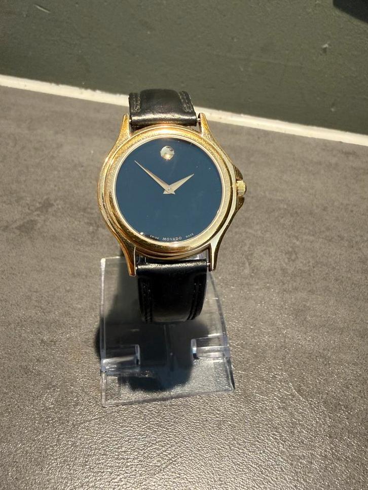 Movado museum, Sieraden, Tassen en Uiterlijk, Horloges | Heren, Gebruikt, Polshorloge, Overige merken, Staal, Leer, Ophalen of Verzenden