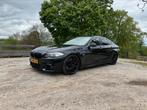 BMW 5-Serie 4.4 I 550 AUT 2010 Zwart, Auto's, BMW, Automaat, Achterwielaandrijving, 8 cilinders, 2000 kg