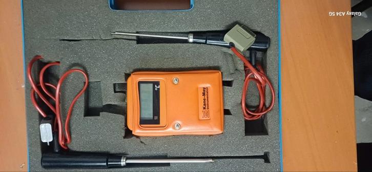 Kane May elektronische temperatuur meter, Doe-het-zelf en Verbouw, Meetapparatuur, Gebruikt, Ophalen of Verzenden