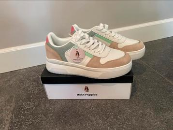 NIEUW sneakers maat 41 Hush Puppies beschikbaar voor biedingen