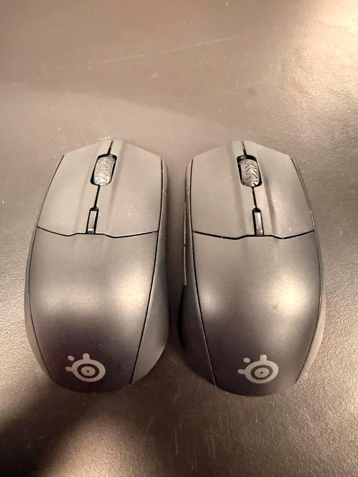 SteelSeries Rival 3 Wireless Gaming Muis in Nieuw Staat, Computers en Software, Muizen, Zo goed als nieuw, Muis, Rechtshandig