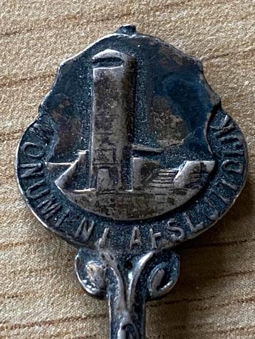 Lepeltje Monument Afsluitdijk Zuiderzeewerken oud beschikbaar voor biedingen