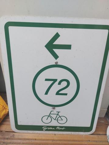 Verkeersbord groene hart knooppunt 72 beschikbaar voor biedingen