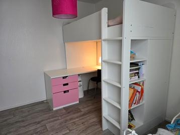 Ikea hoogslaper met bureau roze beschikbaar voor biedingen
