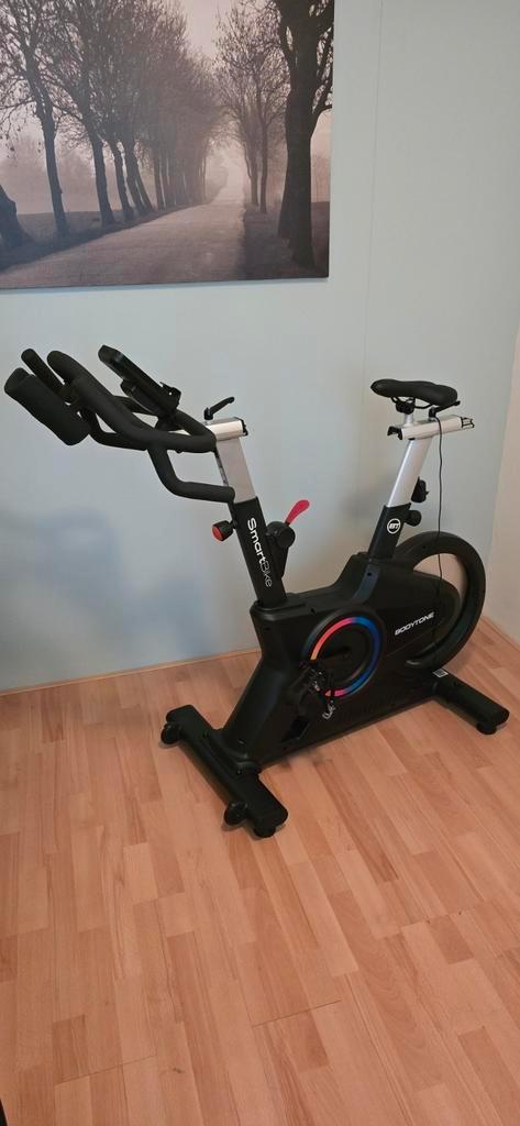 Bodytone smartbike smb1v3, Sport en Fitness, Fitnessapparatuur, Gebruikt, Spinningfiets, Ophalen