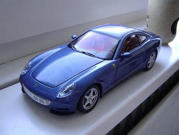 Ferrari 612 Scaglietti | Hot Wheels | 1:18 beschikbaar voor biedingen