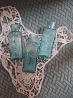 3 antieke limonadeflesjes - Eiffel Tower Fruit Juices - aqua, Ophalen