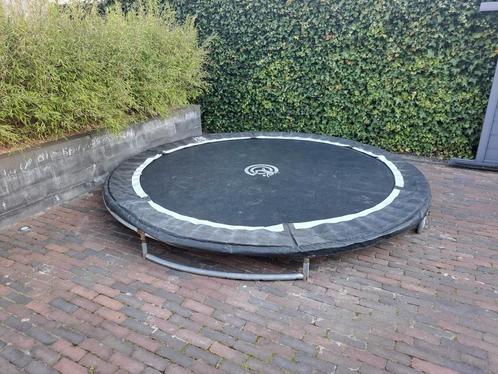 Trampoline 3m diameter 20 euro, Kinderen en Baby's, Speelgoed | Buiten | Trampolines, Gebruikt, Ophalen