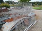 Stuk gaas geschikt voor het maken van steenkorf, Doe-het-zelf en Verbouw, Metalen, Ophalen, Zo goed als nieuw, IJzer