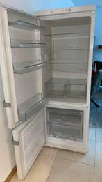 Miele koelkast met kapot licht, Witgoed en Apparatuur, Zonder vriesvak, 200 liter of meer, Zo goed als nieuw, 160 cm of meer