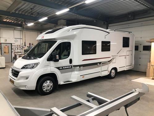 Adria Matrix sbc 670 plus bj . 2015- Half-integraal, Caravans en Kamperen, Campers, Bedrijf, tot en met 4, Half-integraal, Adria