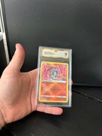 Charizard pokemon go grade 9, Hobby en Vrije tijd, Verzamelkaartspellen | Pokémon, Ophalen of Verzenden, Zo goed als nieuw, Meerdere kaarten