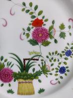Limoges Raynaud dinerborden bloemen Dahlia Indische bloemen, Huis en Inrichting, Keuken | Servies, Ophalen of Verzenden, Zo goed als nieuw