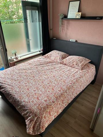 IKEA boxspring beschikbaar voor biedingen