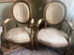 Twee Brocante Stoelen, Ophalen