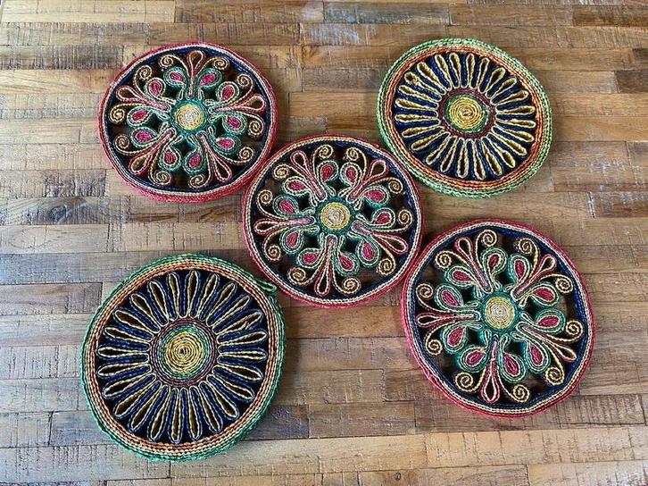 Vintage Onderzetters 5 stuks, jaren 70 , nieuwstaat, Huis en Inrichting, Keuken | Potten en Pannen, Zo goed als nieuw, Pannenset