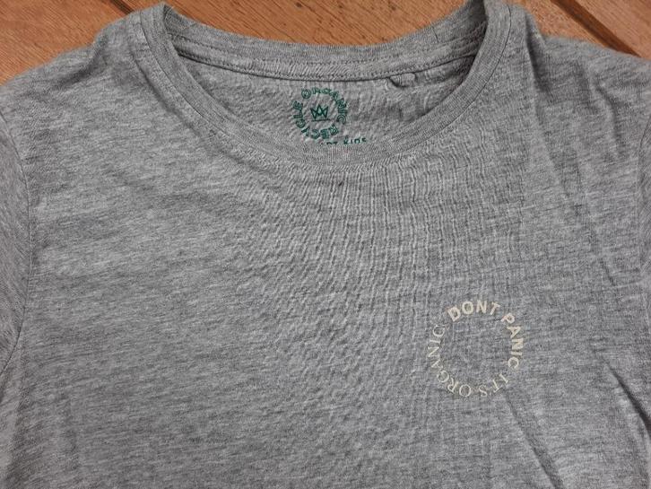 Kronstadt Kids t- shirt licht grijs maat 122/128, Kinderen en Baby's, Kinderkleding | Maat 122, Zo goed als nieuw, Jongen of Meisje