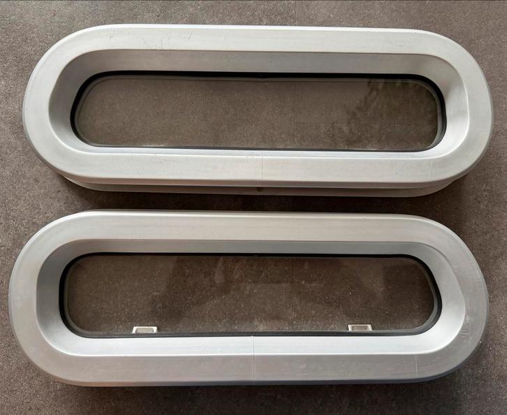 2 Lewmar Atlantic Portlight Patrijspoorten - Links & Rechts, Watersport en Boten, Bootonderdelen, Gebruikt, Zeilboot, Ophalen of Verzenden