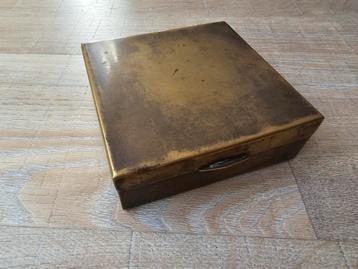 Uit verzameling: antiek 19de eeuwse pijp tabak doosje €15 beschikbaar voor biedingen
