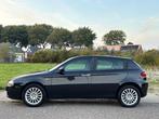 Alfa Romeo 147 1.6 T.Spark Veloce Business 5-Drs ECC Audio/C, Auto's, Voorwielaandrijving, 1195 kg, Gebruikt, 4 cilinders