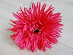 Roze kunstbloem, Ophalen, Gebruikt, Binnen