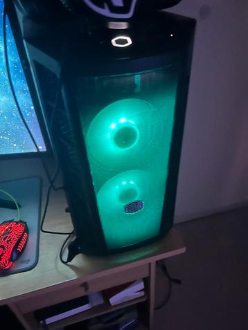 Game pc beschikbaar voor biedingen