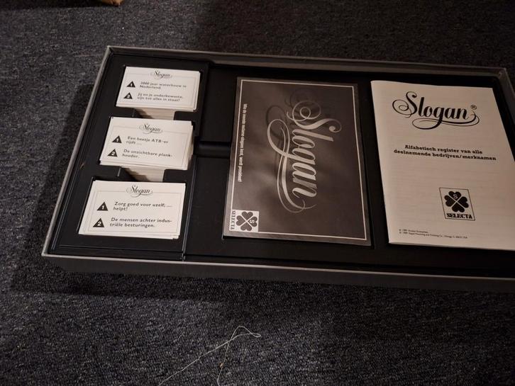 Slogan Bordspel - Selecta, Hobby en Vrije tijd, Gezelschapsspellen | Bordspellen, Gebruikt, Drie of vier spelers, Vijf spelers of meer