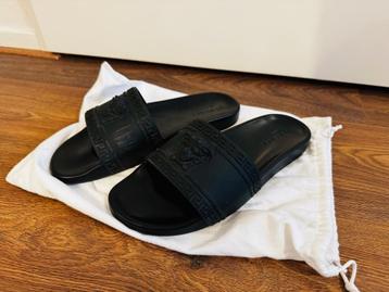 Versace Medusa slippers zwart maat 45 beschikbaar voor biedingen