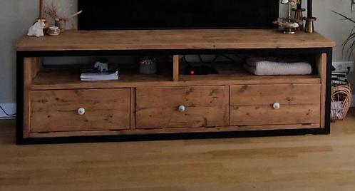 Tv meubel steigerhout, Huis en Inrichting, Kasten | Televisiemeubels, Gebruikt, Minder dan 100 cm, 200 cm of meer, 50 tot 75 cm