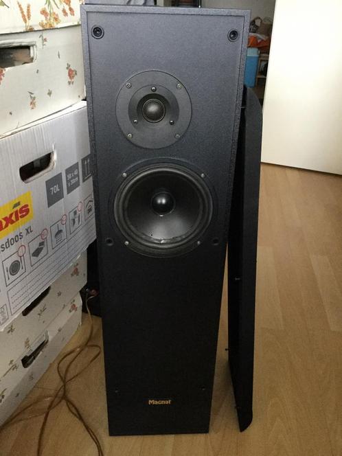 Magnat Viva Classic 5 zuilspeakers, Audio, Tv en Foto, Luidsprekers, Gebruikt, Front, Rear of Stereo speakers, 120 watt of meer