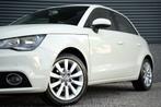Audi A1 Sportback 1.2 TFSI Connect 86PK | Cruise Controle |, Euro 5, Zwart, 4 cilinders, Wit