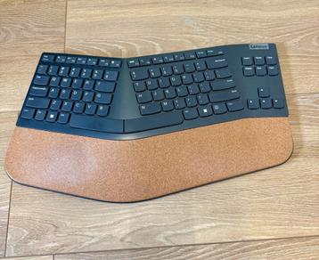 Lenovo Go Wireless split keyboard ergonomisch beschikbaar voor biedingen