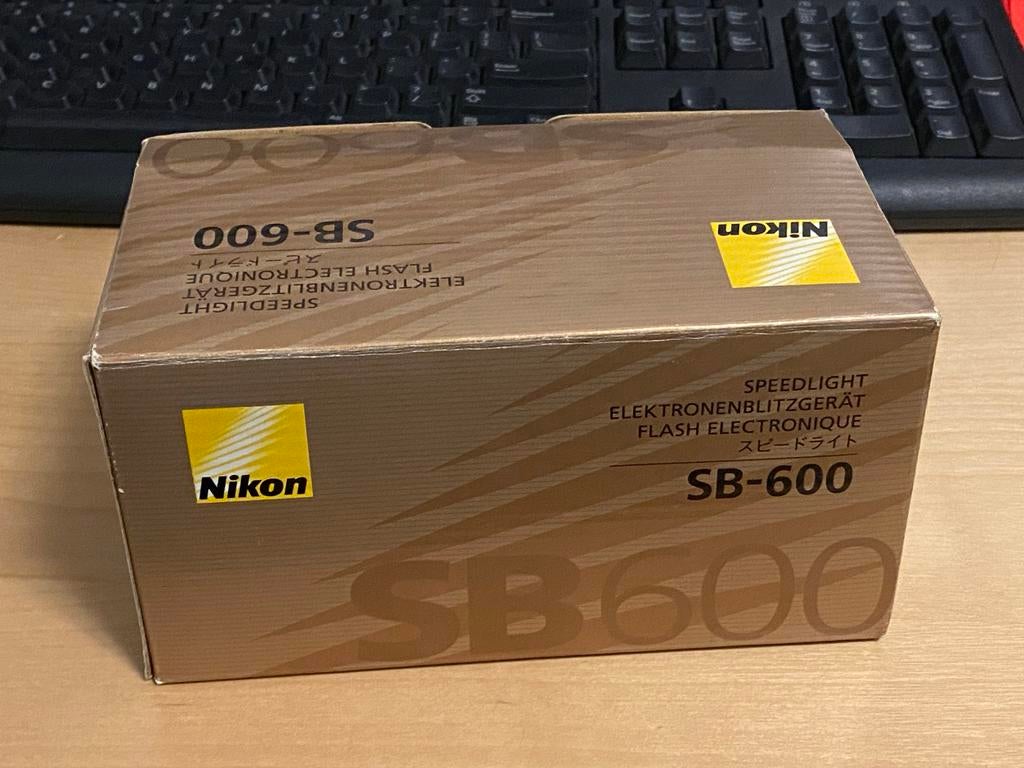 Nikon SB-600 Flitser Doos, Audio, Tv en Foto, Fotografie | Flitsers, Ophalen of Verzenden, Gebruikt, Nikon