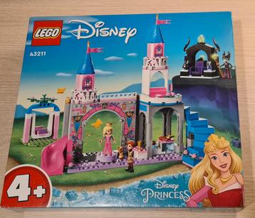 Nieuwe Lego Disney Princess kasteel van Aurora 43211 beschikbaar voor biedingen