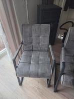 Set van vier grijze industriële stoelen, Huis en Inrichting, Stoelen, Ophalen, Gebruikt, Grijs, Industrieel