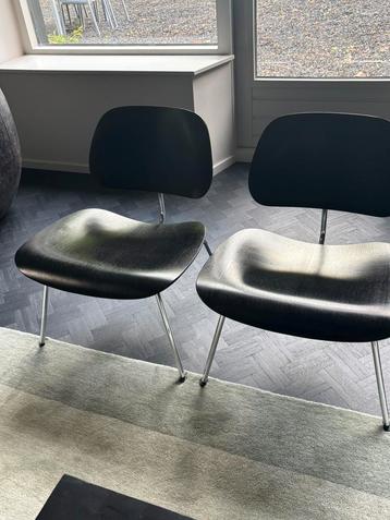 Set van 2 Eames LCM plywood chair Vitra beschikbaar voor biedingen