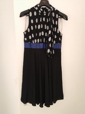 Steps jurk. Zwart, wit en blauw. Maat 42. beschikbaar voor biedingen