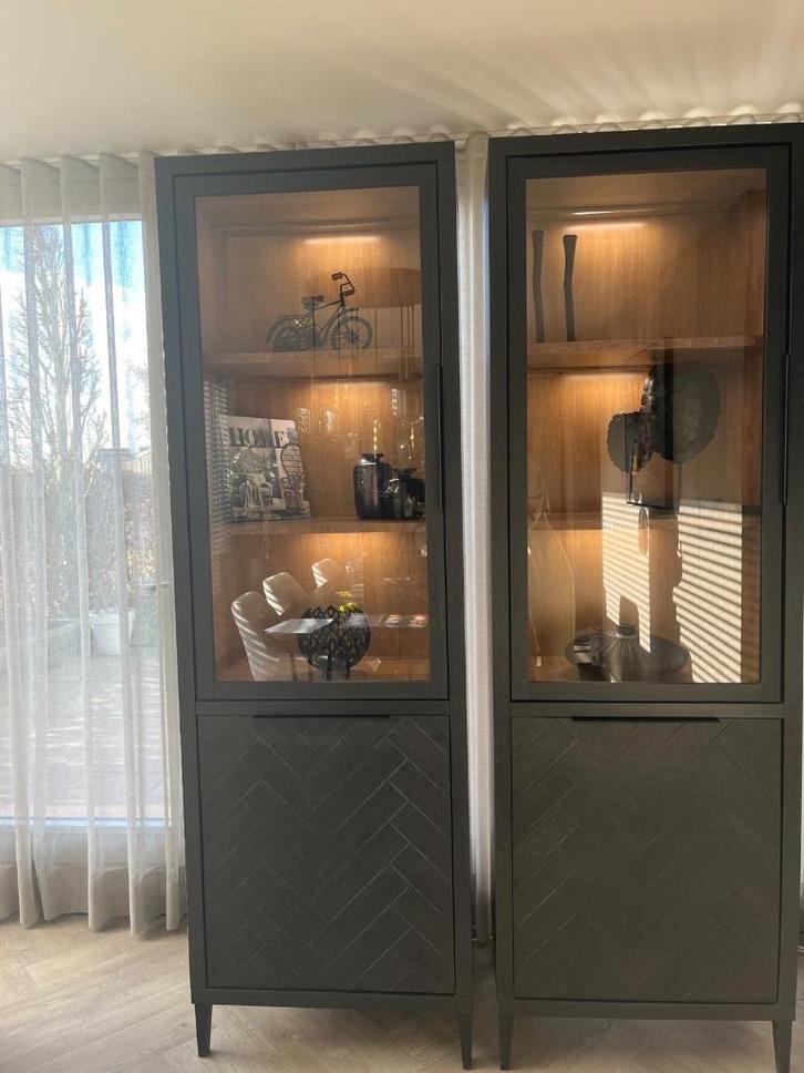 Vitrinekast, Huis en Inrichting, Kasten | Vitrinekasten, Zo goed als nieuw, 200 cm of meer, 50 tot 100 cm, 25 tot 50 cm, Met deur(en)