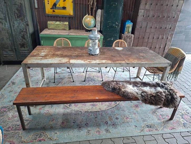 Stalen patina werkbank - eetkamer set, Antiek en Kunst, Antiek | Meubels | Tafels, Ophalen