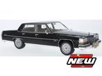 Cadillac Fleetwood Brougham 1982 Schaal 1:18, Overige merken, MCG, Nieuw, Ophalen of Verzenden