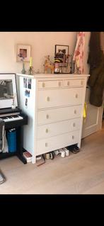Hemnes ladekast met zara knoppen, Huis en Inrichting, Kasten | Ladekasten, Ophalen, 5 laden of meer, Zo goed als nieuw, Minder dan 100 cm